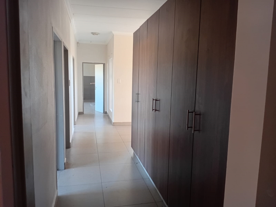 4 Bedroom Property for Sale in Kathu Northern Cape